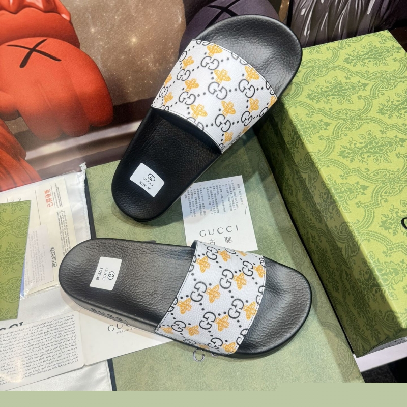 G*u*i slippers